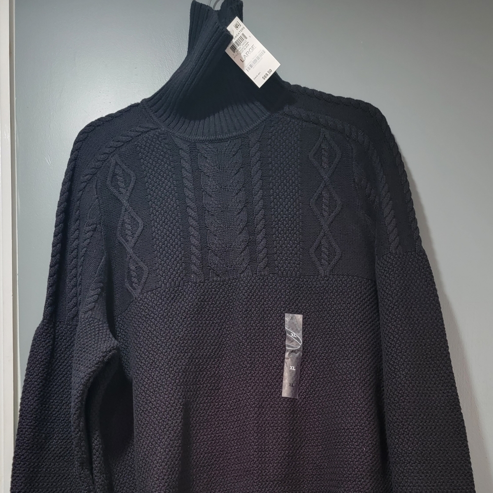NWT INC Men's Turtleneck